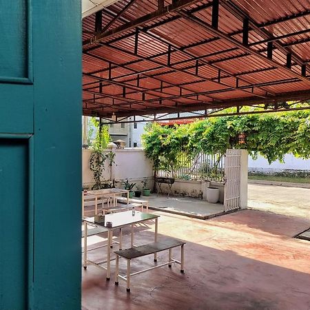Naga Hostel & Cafe ثاكيك المظهر الخارجي الصورة